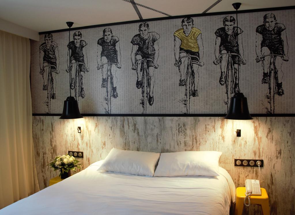 ไอบิส สไตล์ ดีน็อง ซองทร์-วีล  Hotel ภายนอก รูปภาพ
