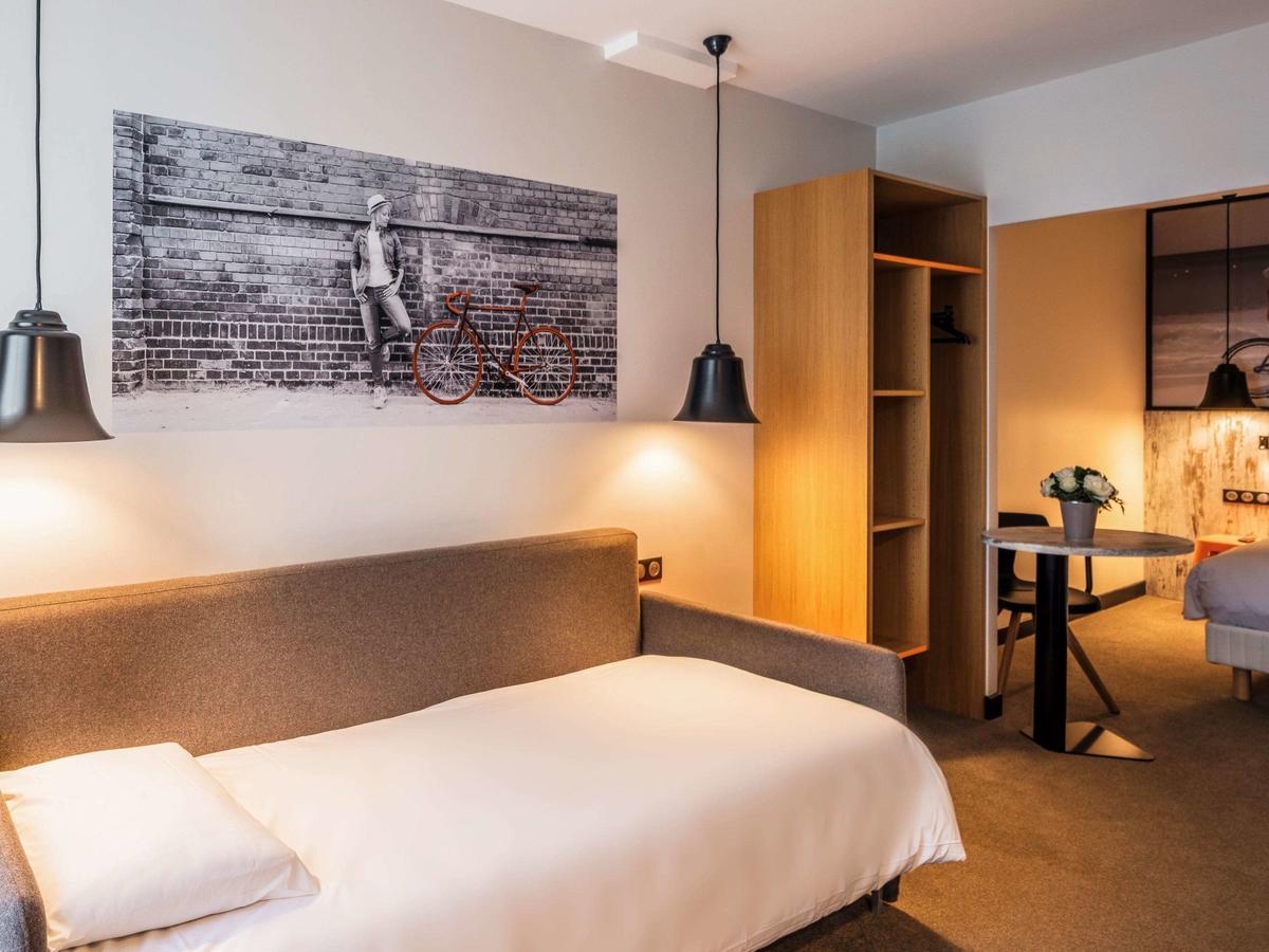 ไอบิส สไตล์ ดีน็อง ซองทร์-วีล  Hotel ภายนอก รูปภาพ